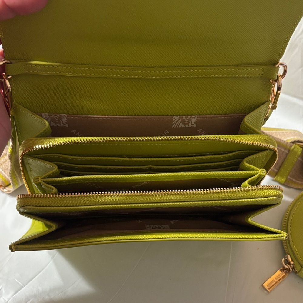 Anne Klein Vibrant Green Crossbody Bag - Picture 4 of 6